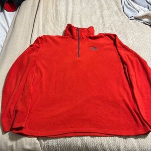 North Face Sweater Quarter Zip Medium